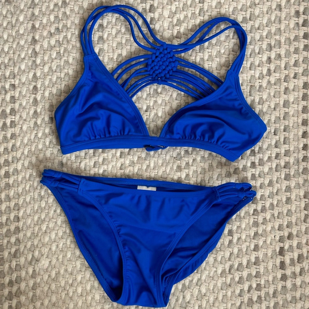 Blue bikini set